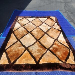 Diamond Pattern Throw Blanket Throw Blanket